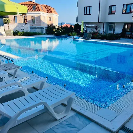 Apartment Splandid By The Sea *